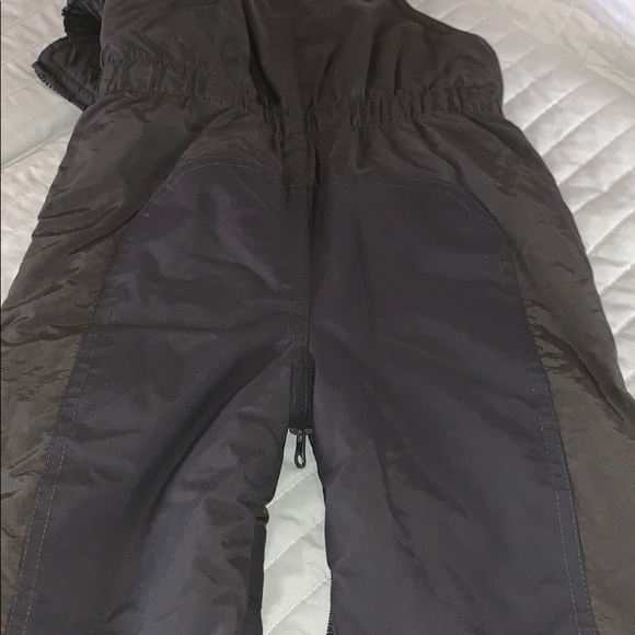 Gently Loved Snow Suit - Picture 8 of 9